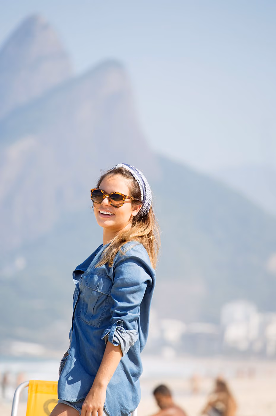 carol-martins-na-praia-oyska-solar9793