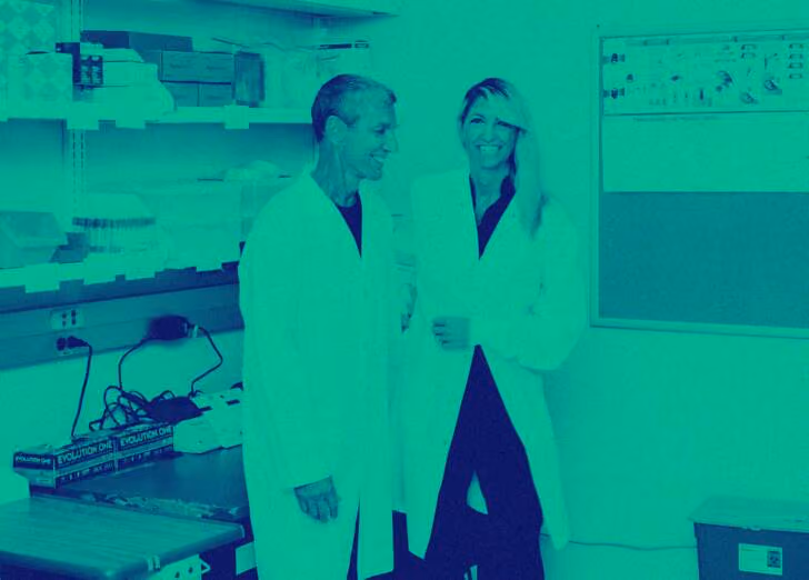 O casal de neurocientista Stephanie e John Cacioppo estudavam sobre amor  | Crédito; Whitten Sabbatini / The New York Times