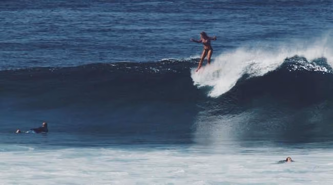 Rayane Amaral:  a longboarder dá 8 dicas pra quem pretende visitar a Costa Rica