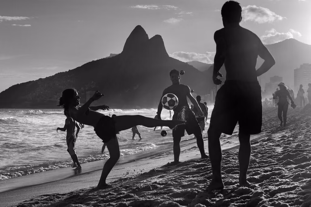 Donas da bola: fotos de Luciana Whitaker
