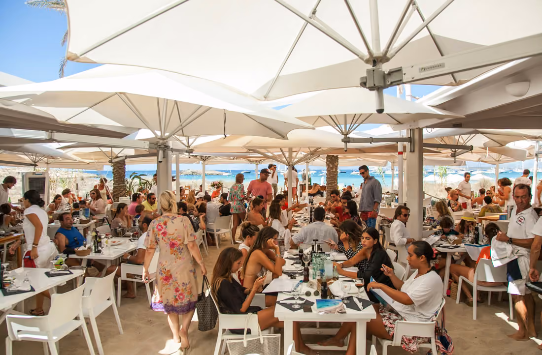 05.-luiza-ferraz-formentera-summer-hunter-aperol