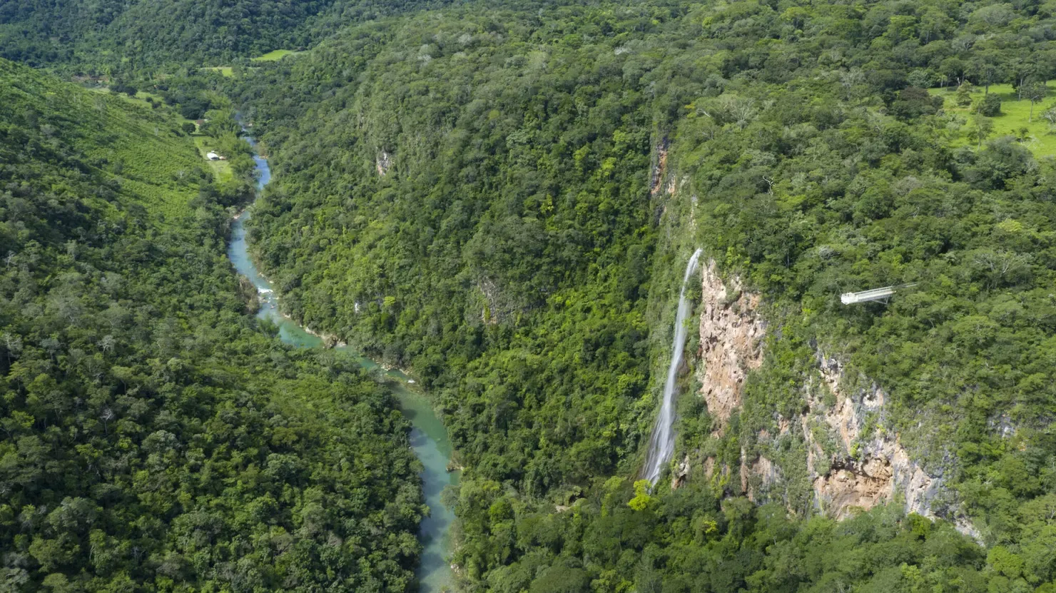 Bodoquena: cânions e rios cristalinos a 265 km de Campo Grande