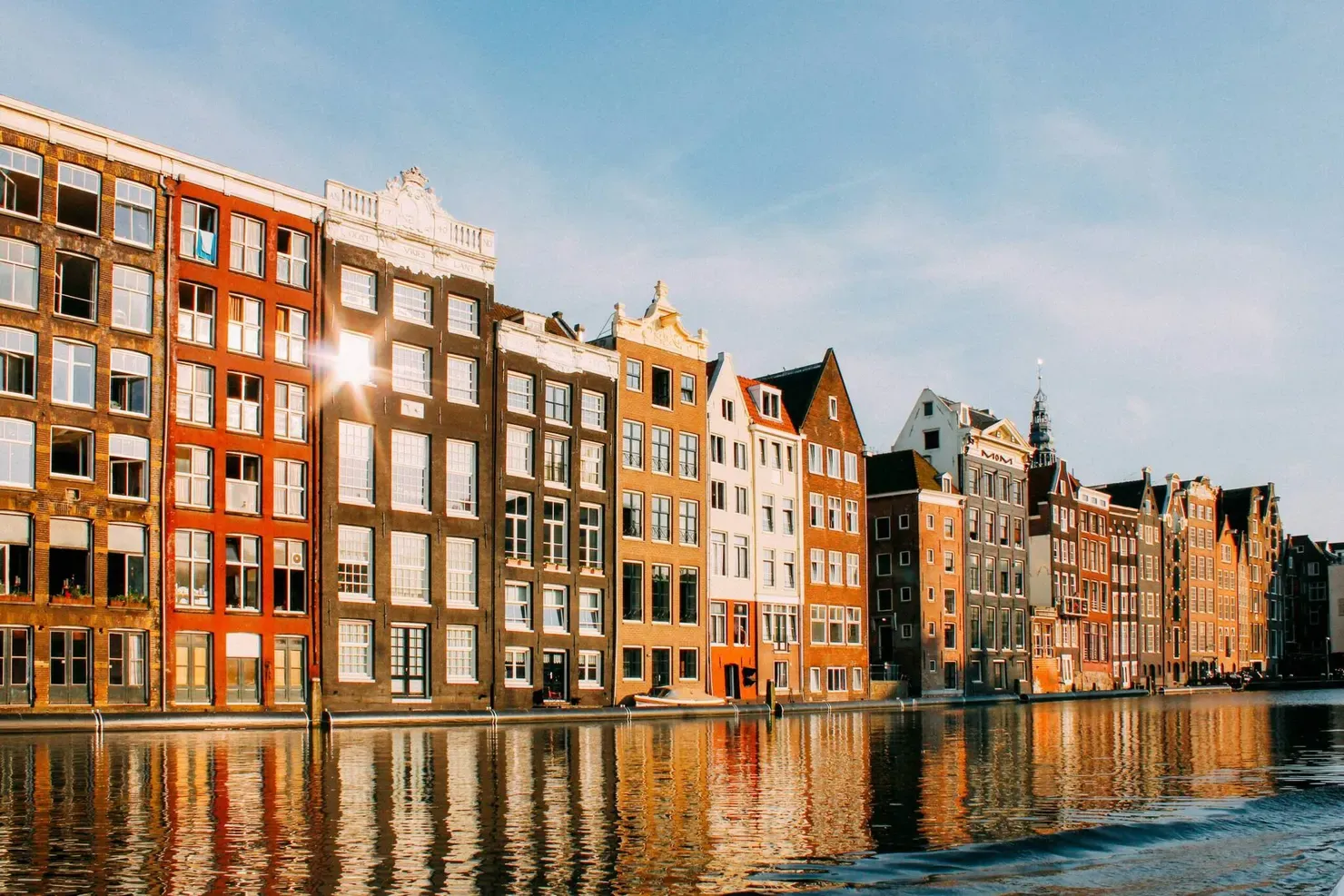 Amsterdã: o que saber antes de ir e quais lugares não podem ficar de fora da sua viagem pela capital holandesa